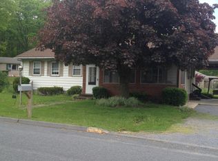 109 Smith St, Avis, PA 17721