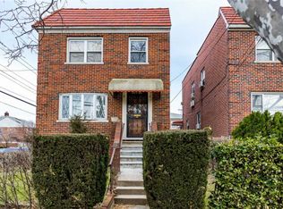 14901 24th Ave, Whitestone, NY 11357