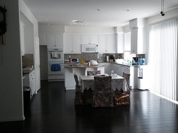 4th image of 27951 Brittlebrush Ct
