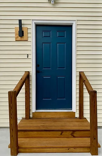 3007 Wade Ave Photo 1