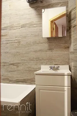 Rented by Rennit Inc. | media 35