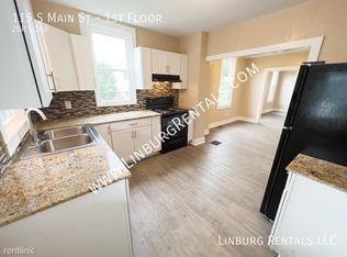 115 S Main St, Mount Wolf, PA 17347