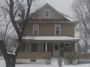 301 S 6th St, Fairfield, IA
