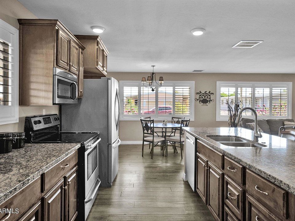 1st image of 2260 N Demaret Dr