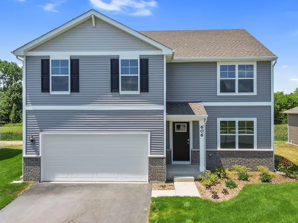 606 Ensign Pl, Hebron, IN 46341