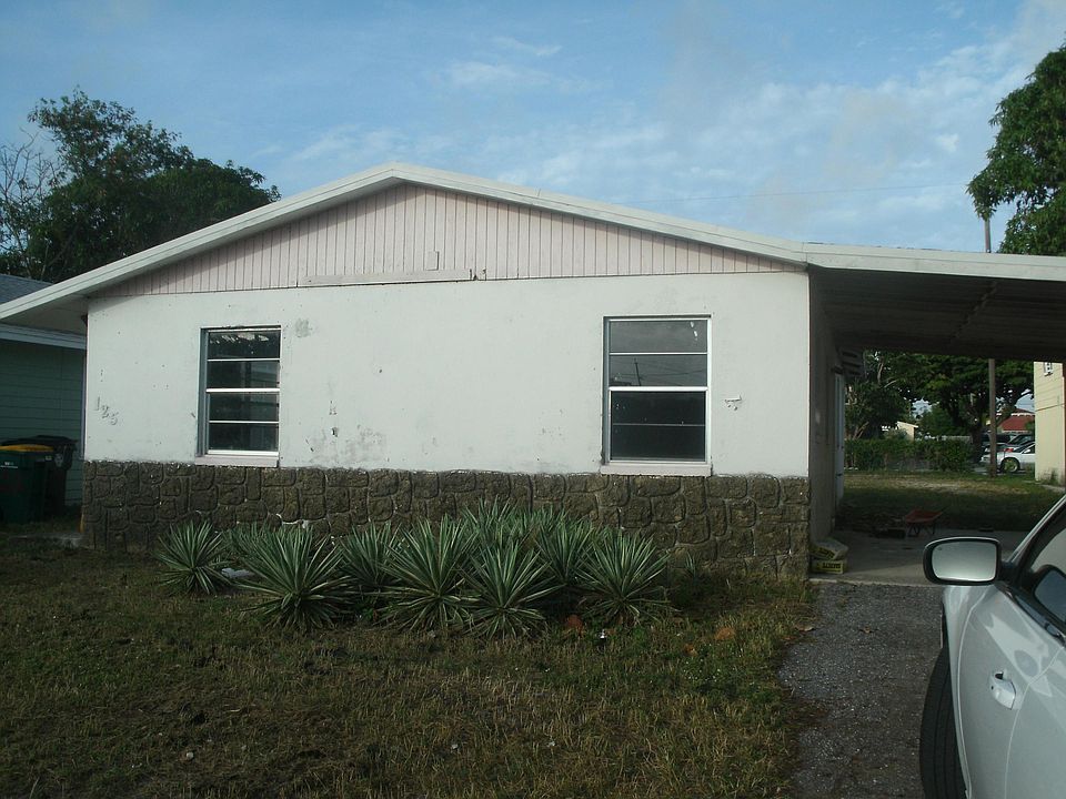 1st image of 125 S E Street