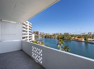 9101 E Bay Harbor Dr, Bay Harbor Islands, FL 33154