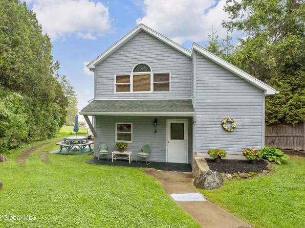 136 Longview Drive, Gloversville, NY 12078