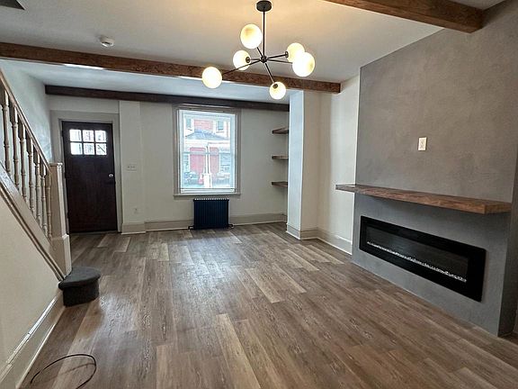 3rd image of 279 S Alden St