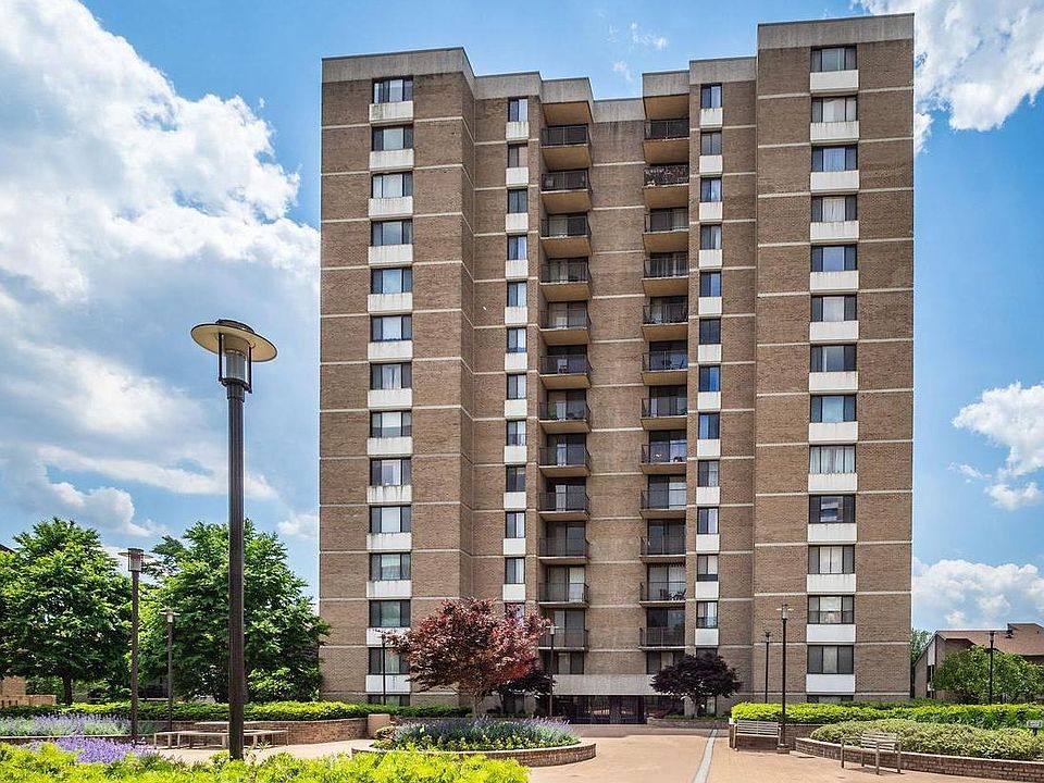 1st image of 118 Monroe St APT 505