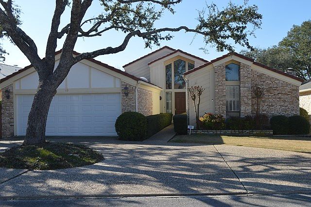 1st image of 519 Oakland Hills Ln