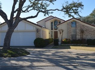 519 Oakland Hills Ln, Kerrville, TX 78028