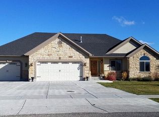 575 S Deon Ln, Idaho Falls, ID 83401
