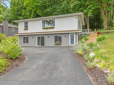 8340 Je Ne Be Dr NE, Rockford, MI, 49341