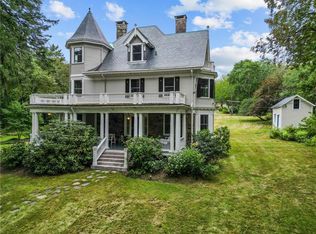 4389 Post Rd, Warwick, RI 02818