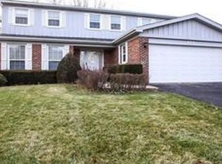 614 S Meier Rd, Mount Prospect, IL 60056