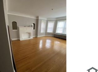 10834 S Eberhart Ave #3, Chicago, IL 60628