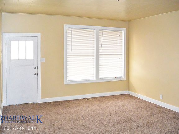 3rd image of 2830 S Patricia Dr APT 3