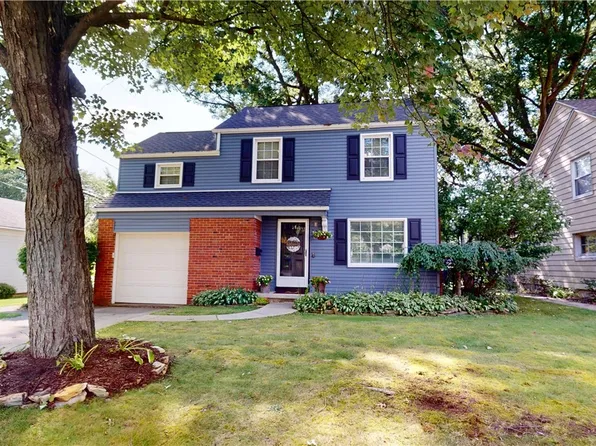 2020 25th St, Cuyahoga Falls, OH 44223