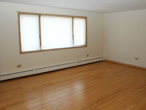 5th image of 6744 W Diversey Ave APT 2S