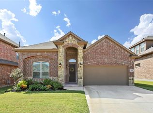 3808 Gennaker Dr, Denton, TX 76210
