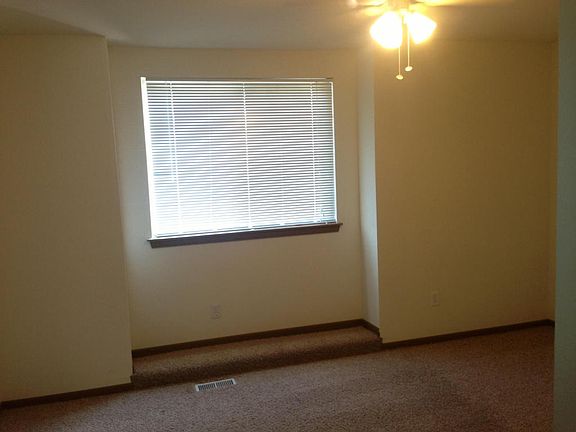 2nd image of 5005-5007 Silver Mill Dr