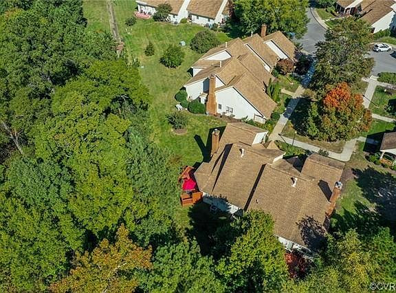 2nd image of 3142 Lake Village Dr #3142
