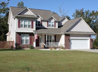 232 Riverbend Rd, Jacksonville, NC 28540