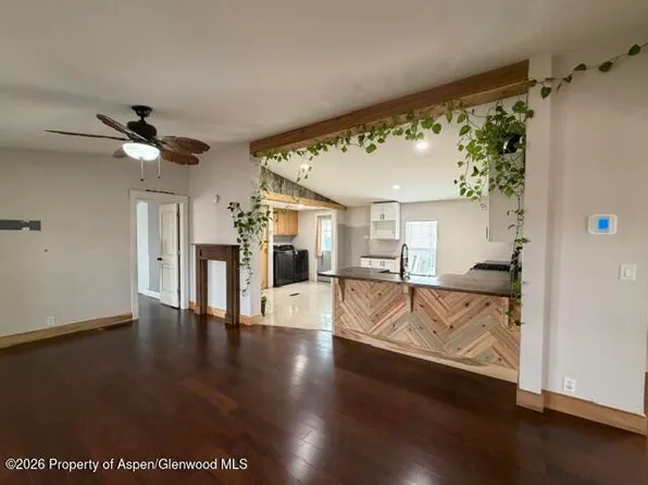 925 1st St #333, Craig, CO 81625