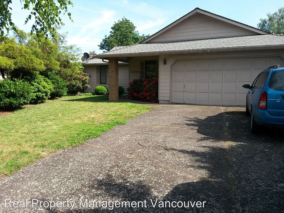 1st image of 16009 NE 8th Cir