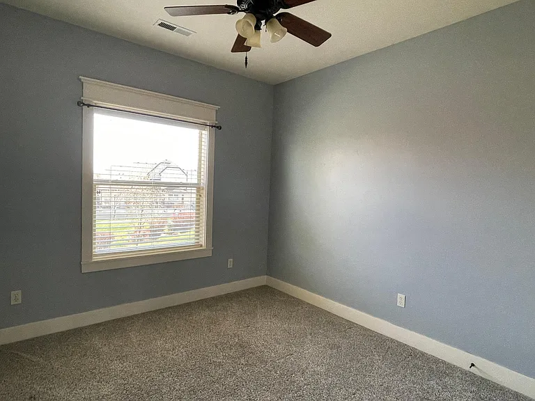644 N Senora Way — Photo 28
