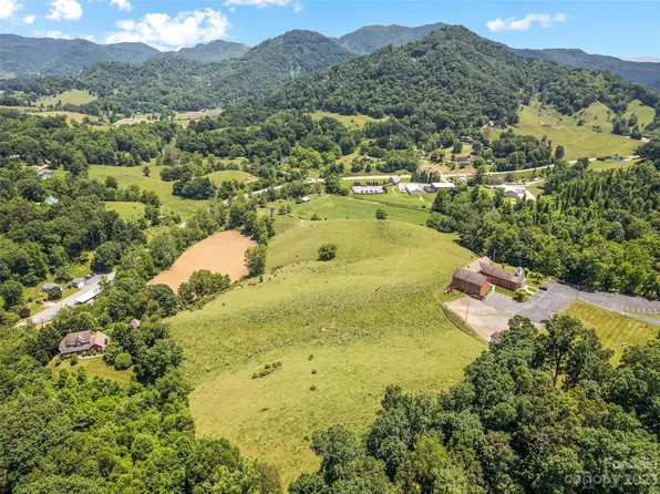 0 Crabtree Rd, Clyde, NC 28721