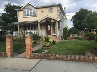 147-17 249th St, Rosedale, NY 11422