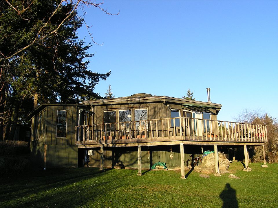 1st image of 179 Straits View Dr
