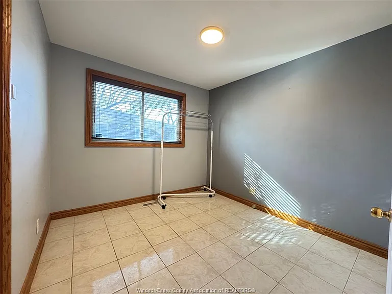 1595 Sun Valley Dr — Photo 11