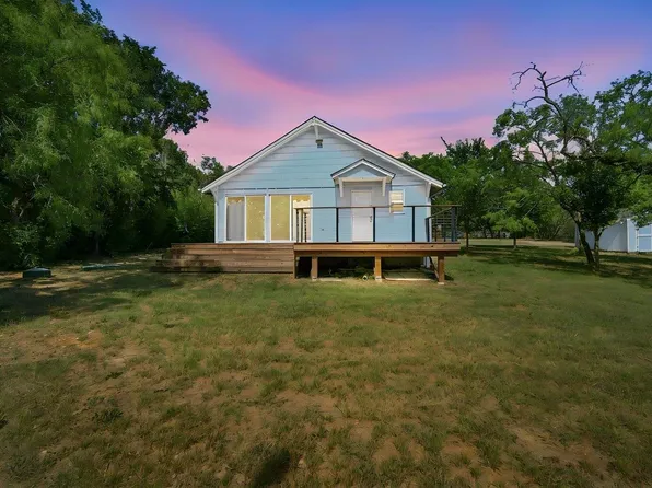 3325 Dove Creek Rd, Cleburne, TX 76031