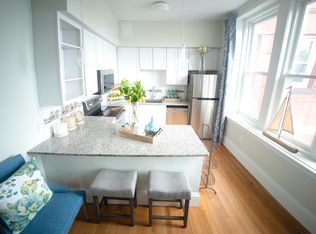Adams House, Fall River, MA 02720