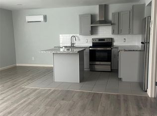 4626 Bell St #4, Houston, TX 77023