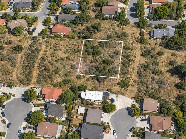 Portola Ave, Spring Valley, CA 91977