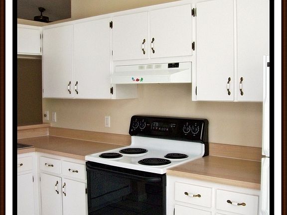 5th image of 10840 Peppersong Dr