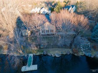 5801 Yaquina Head Way, Garden City, ID 83714