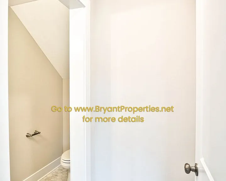 615 Vrabel Rd — Photo 4