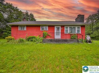 60 Maple Dr, Palmerton, PA 18071