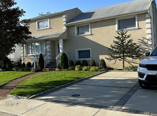 2455 Lincoln Blvd, Bellmore, NY 11710