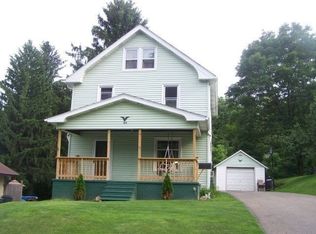 165 Oak St, Meadville, PA 16335
