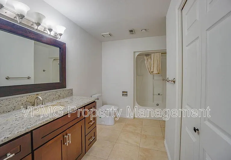 13848 NW 10th Ct #C — Photo 25