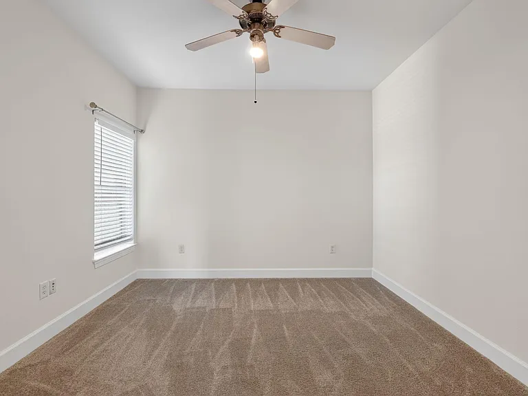 1901 Crossing Pl #2201 — Photo 15