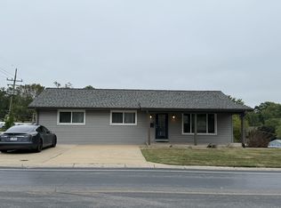 1600 Boones Lick Rd, Saint Charles, MO 63301