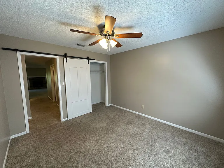4831 E Olive Rd #4D — Photo 9
