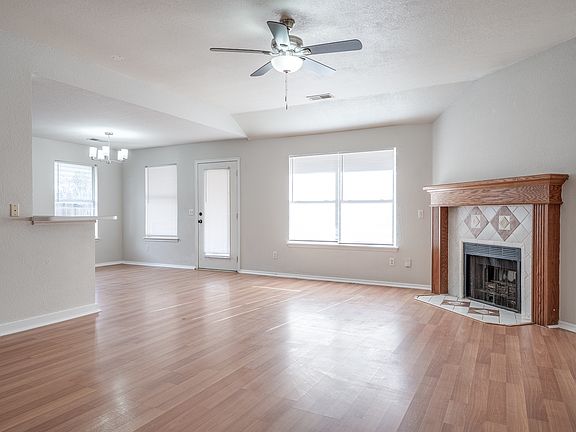 5th image of 5700 SE 87th St